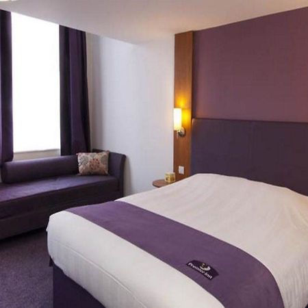 Premier Inn Haydock Park/M6 J23 Warrington Kültér fotó