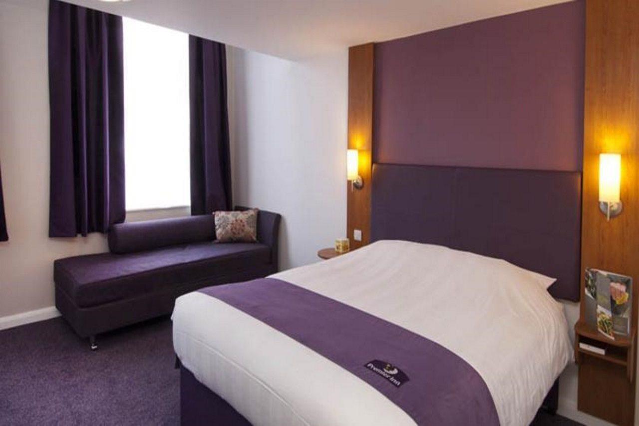 Premier Inn Haydock Park/M6 J23 Warrington Kültér fotó
